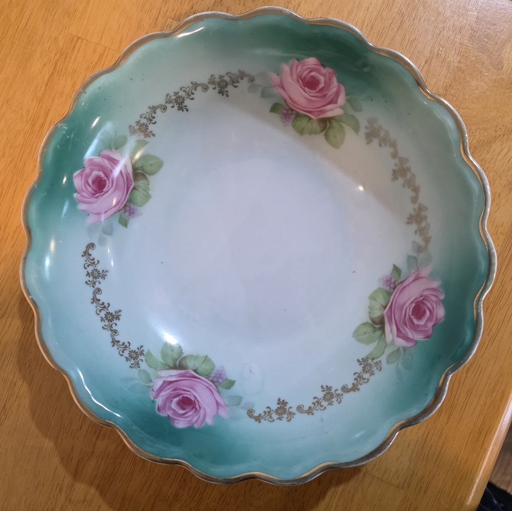 Vintage Schwarzenhammer Bavaria Serving Bowl. Floral Design. Made In Germany 10"